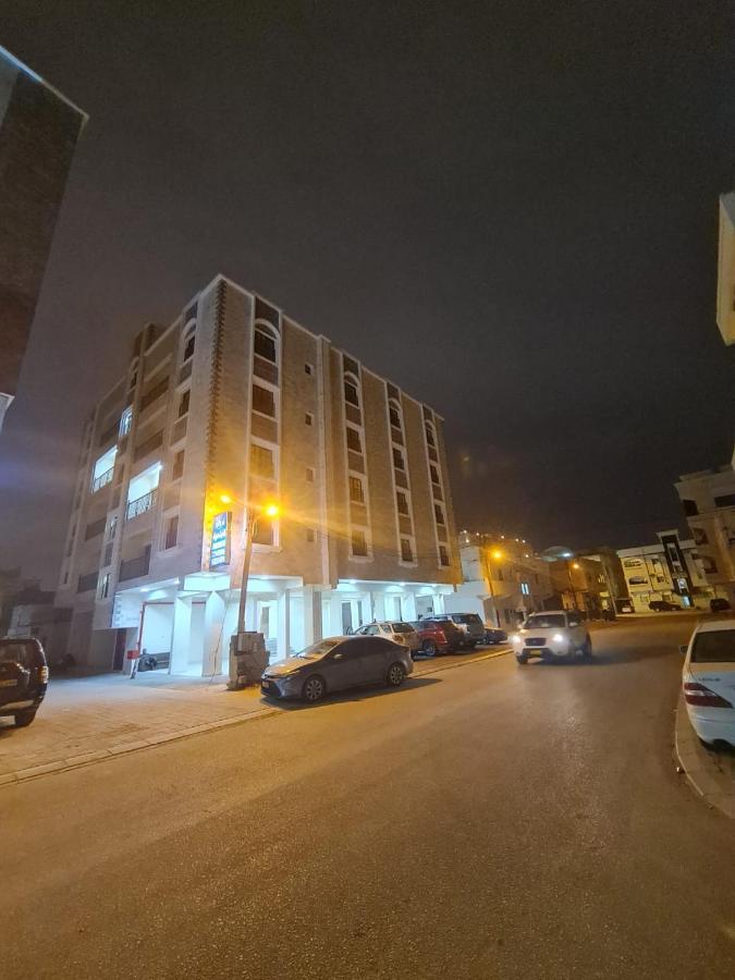 ترحال للشقق المفروشه Salála Exteriér fotografie